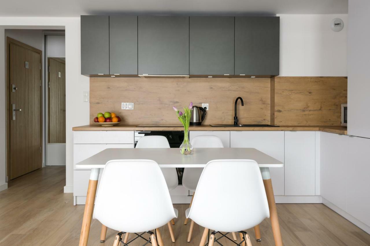 Easy Apartments Вроцлав Экстерьер фото